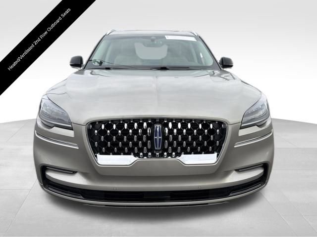 Used 2023 Lincoln Aviator Grand Touring w/ Elements Package Plus image 12