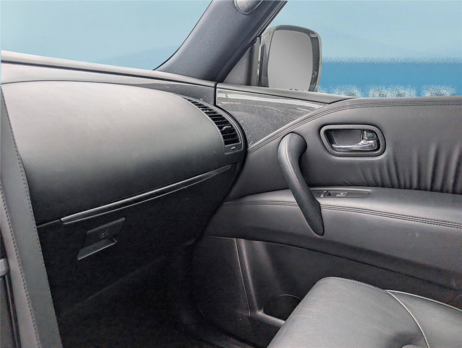Used 2024 Nissan Armada SL w/ Midnight Edition Package RWD image 32