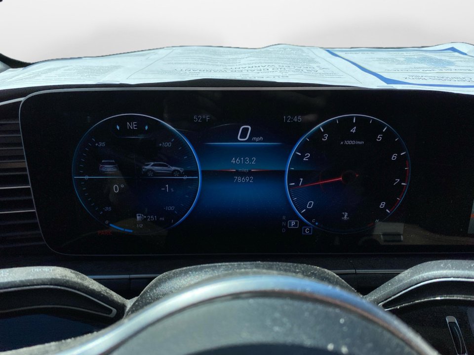 Used 2021 Mercedes-Benz GLE 350 4MATIC image 11