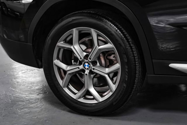 Used 2024 BMW X4 xDrive30i AWD/4WD image 54