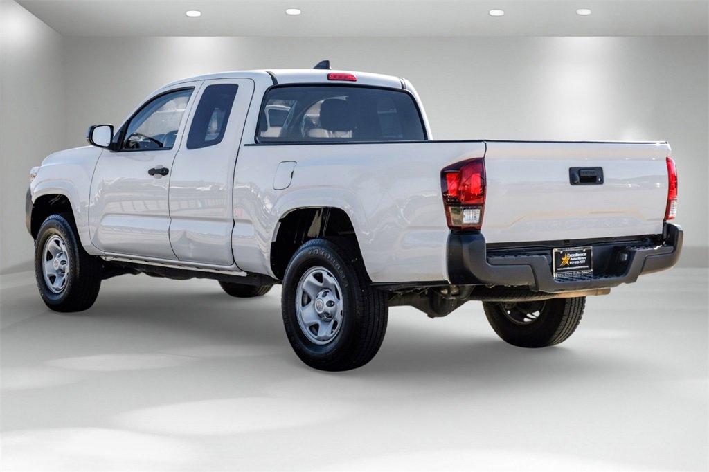 Used 2021 Toyota Tacoma SR image 8