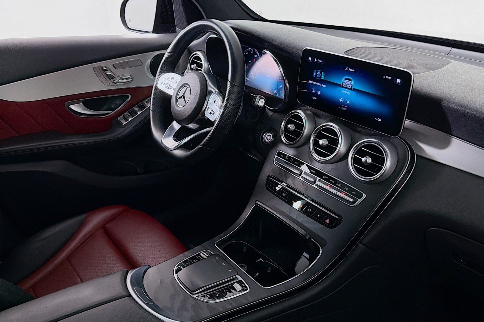 Used 2022 Mercedes-Benz GLC 300 image 16