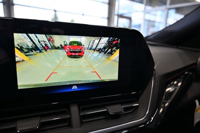 New 2026 Chevrolet Trax RS w/ Driver Confidence Package FWD image 16