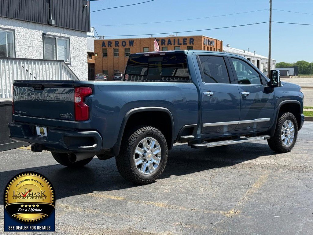 Used 2024 Chevrolet Silverado 3500 High Country w/ Z71 Off-Road Package AWD/4WD image 5