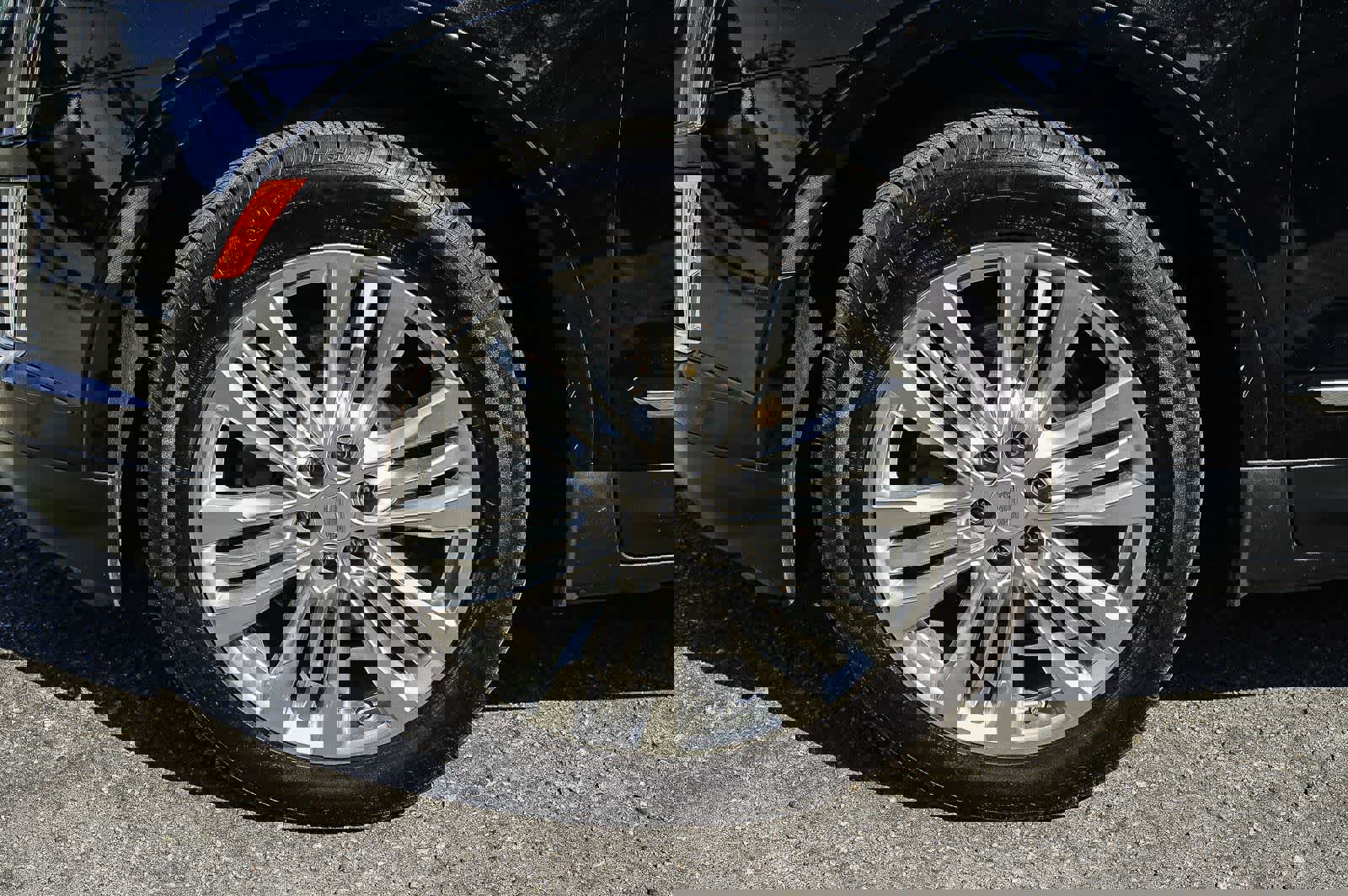 Used 2019 Cadillac XT5 Premium Luxury image 9