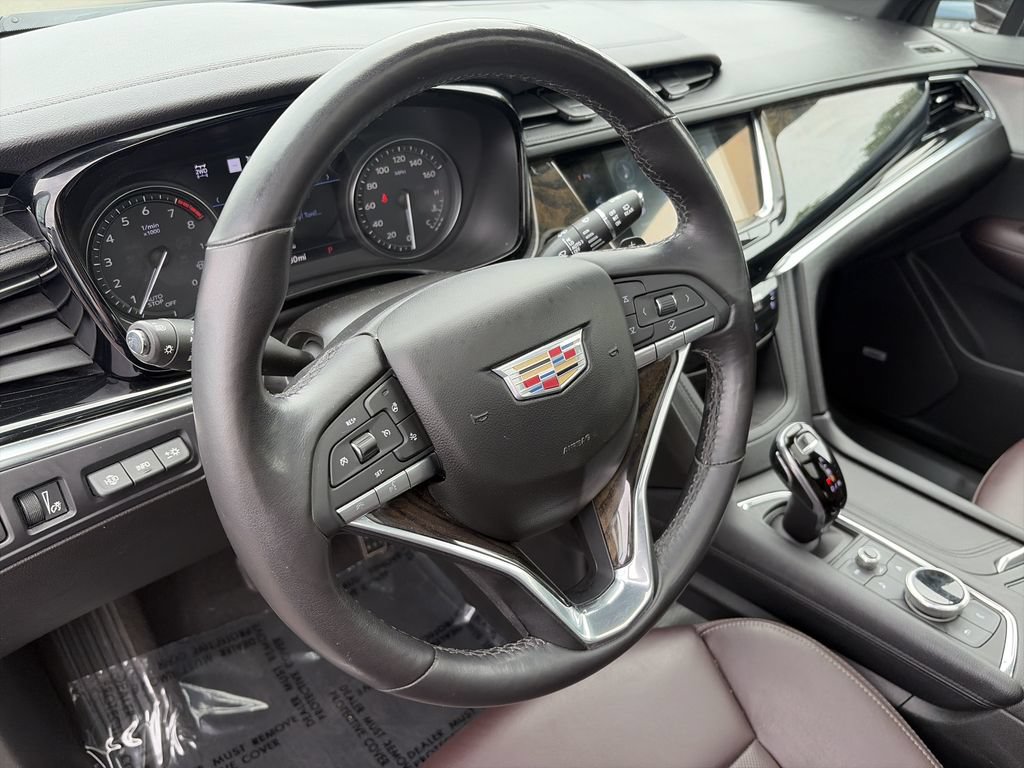 Used 2021 Cadillac XT6 Premium Luxury AWD/4WD image 20