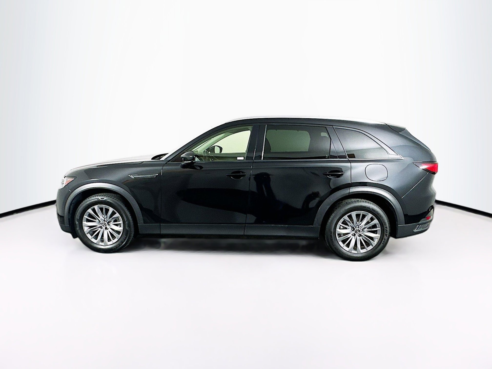 Used 2024 MAZDA CX-90 3.3 Turbo w/ Preferred Plus image 4