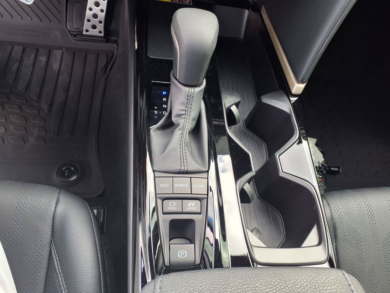 New 2026 Toyota Camry XSE FWD image 19