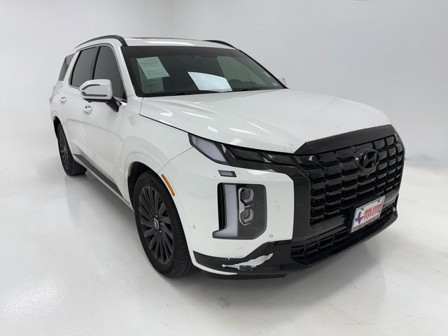 Used 2024 Hyundai Palisade Calligraphy image 2