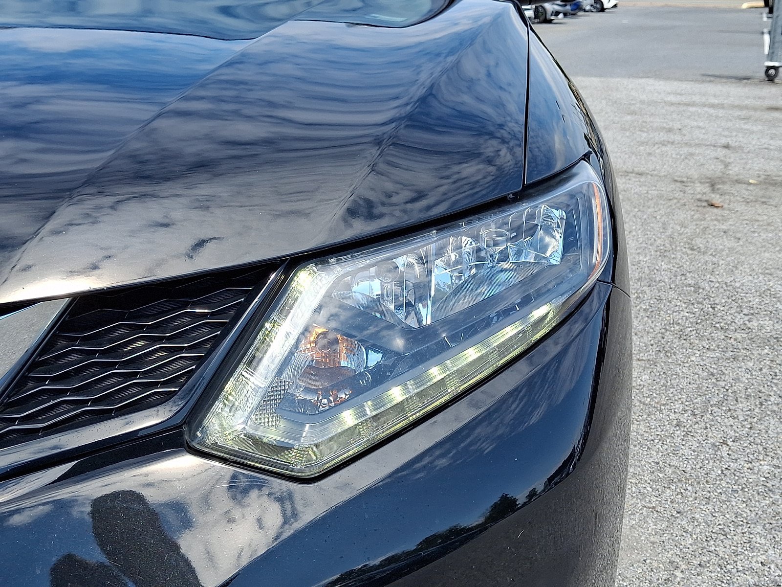 Used 2016 Nissan Rogue SV w/ SV Premium Package FWD image 10