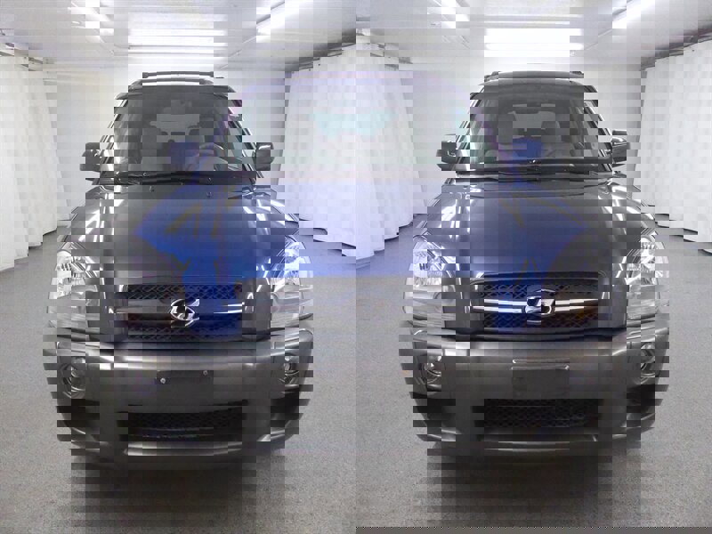 Used 2005 Hyundai Tucson GLS AWD/4WD image 2