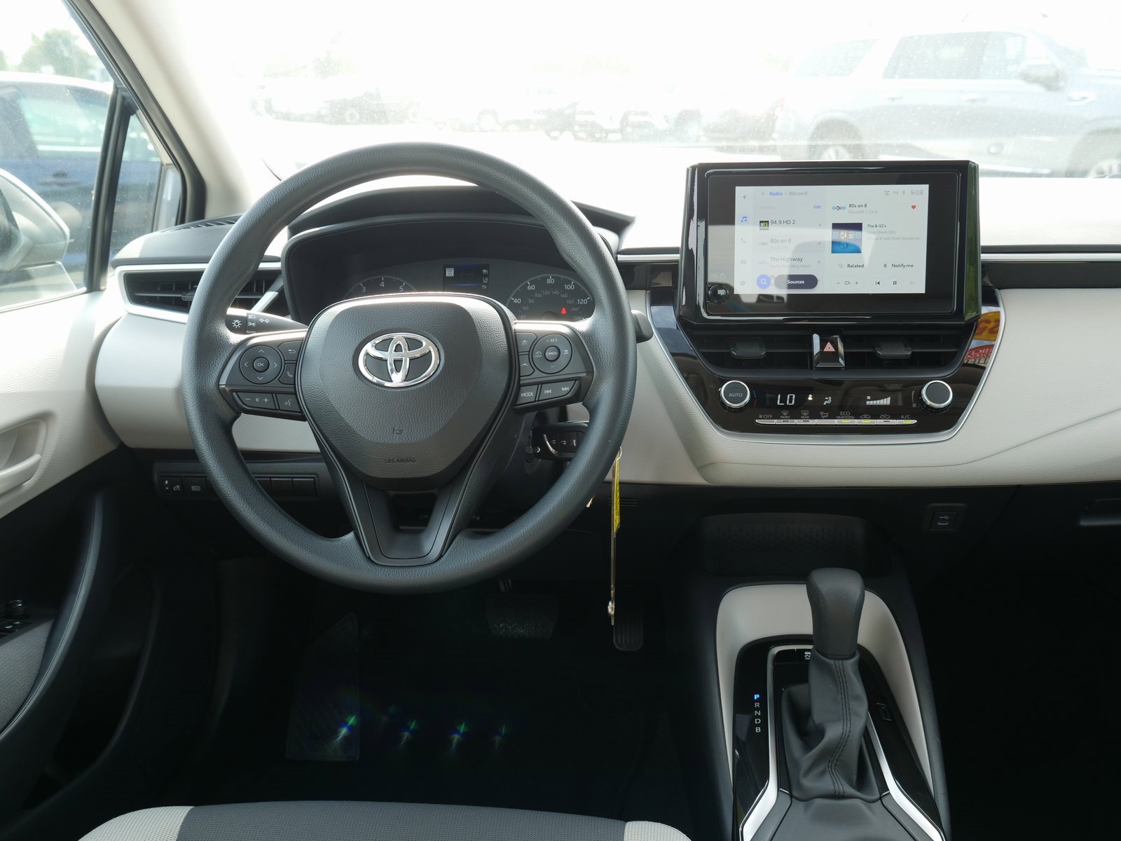 Used 2025 Toyota Corolla LE image 17