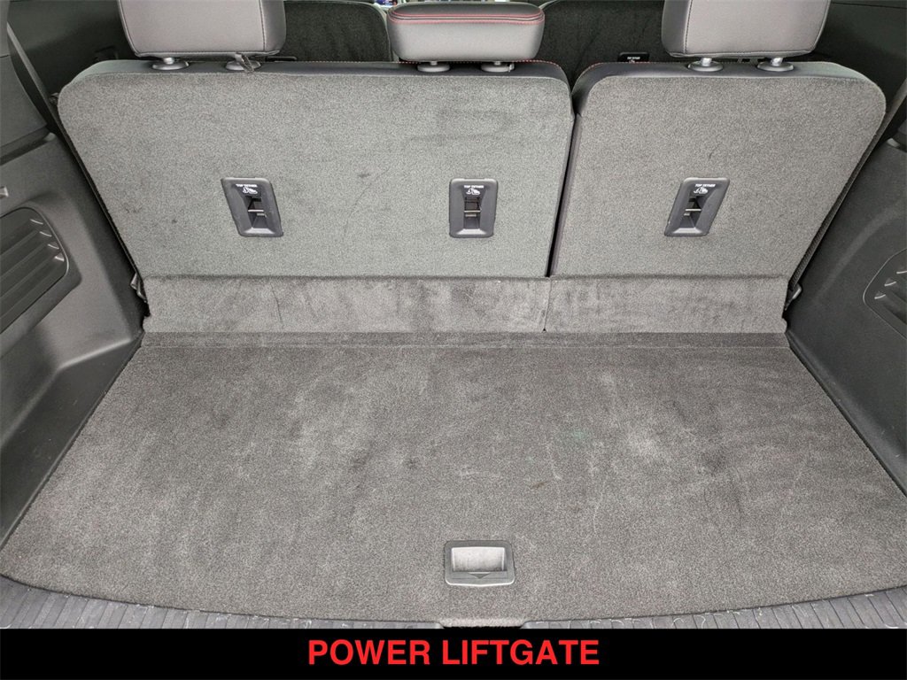 Used 2024 Chevrolet Traverse RS w/ LPO, Floor Liner Package image 28