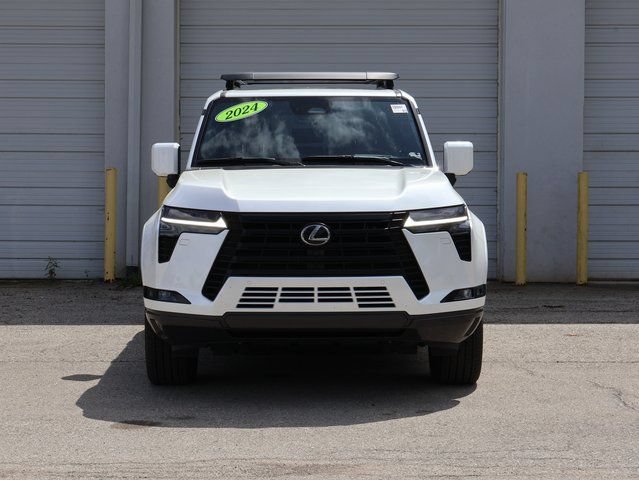 Used 2024 Lexus GX 550 w/ Accessory Package (2T) AWD/4WD image 3