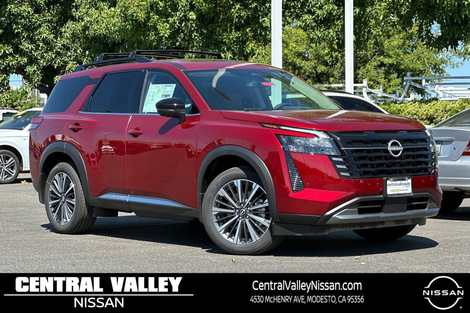 New 2026 Nissan Pathfinder Platinum