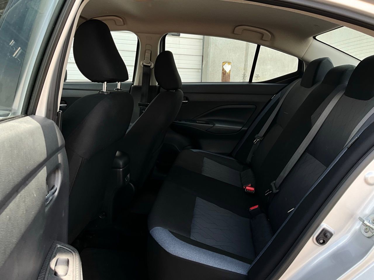 Used 2025 Nissan Versa SV image 11