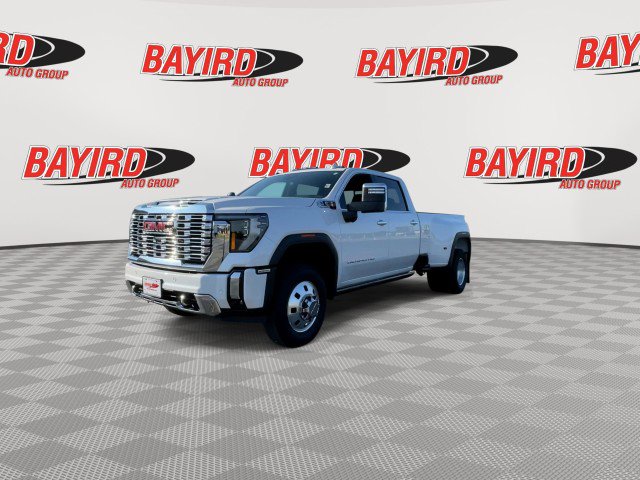 Used 2024 GMC Sierra 3500 Denali w/ Denali Reserve Package image 4