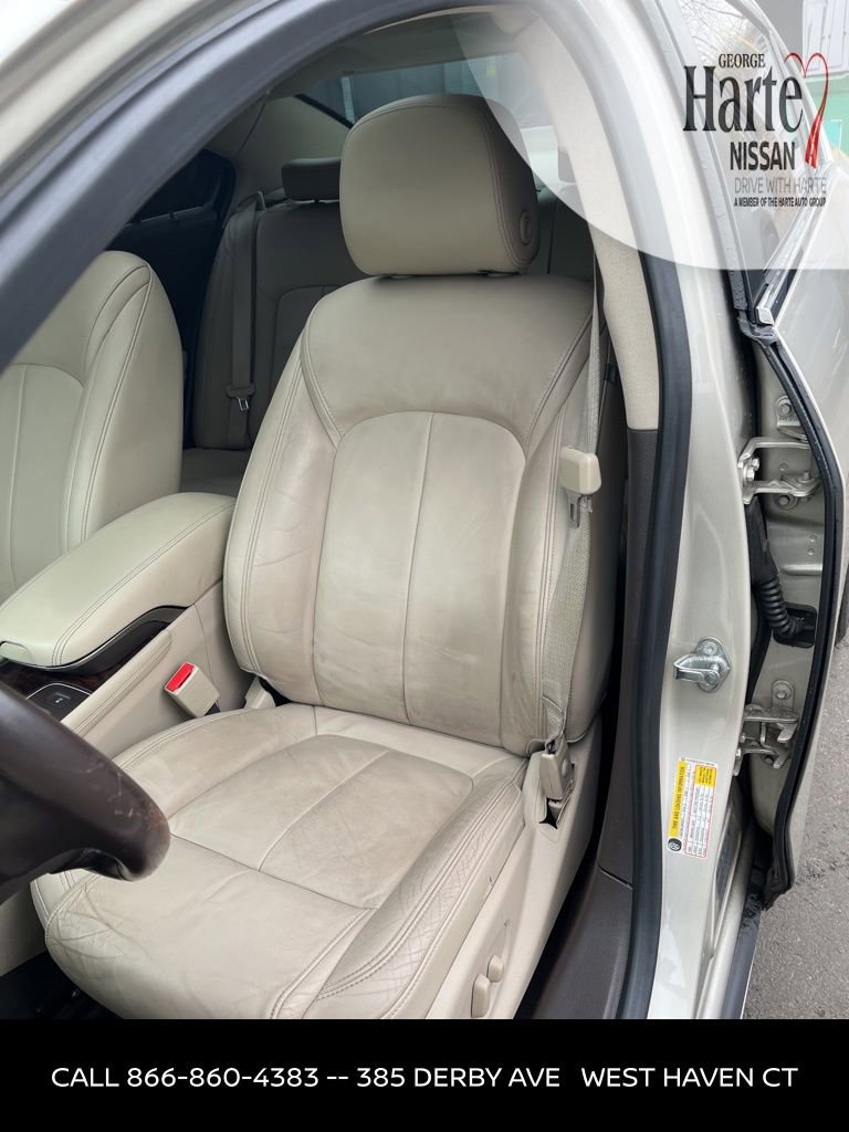 Used 2016 Buick LaCrosse Leather FWD image 26