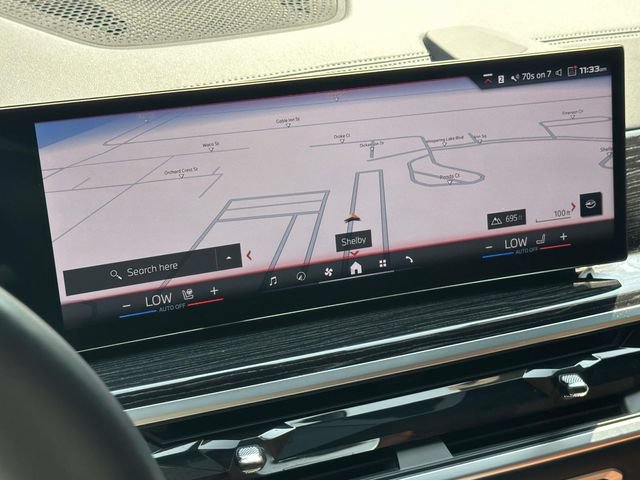 Certified 2025 BMW X7 M60i AWD/4WD image 35