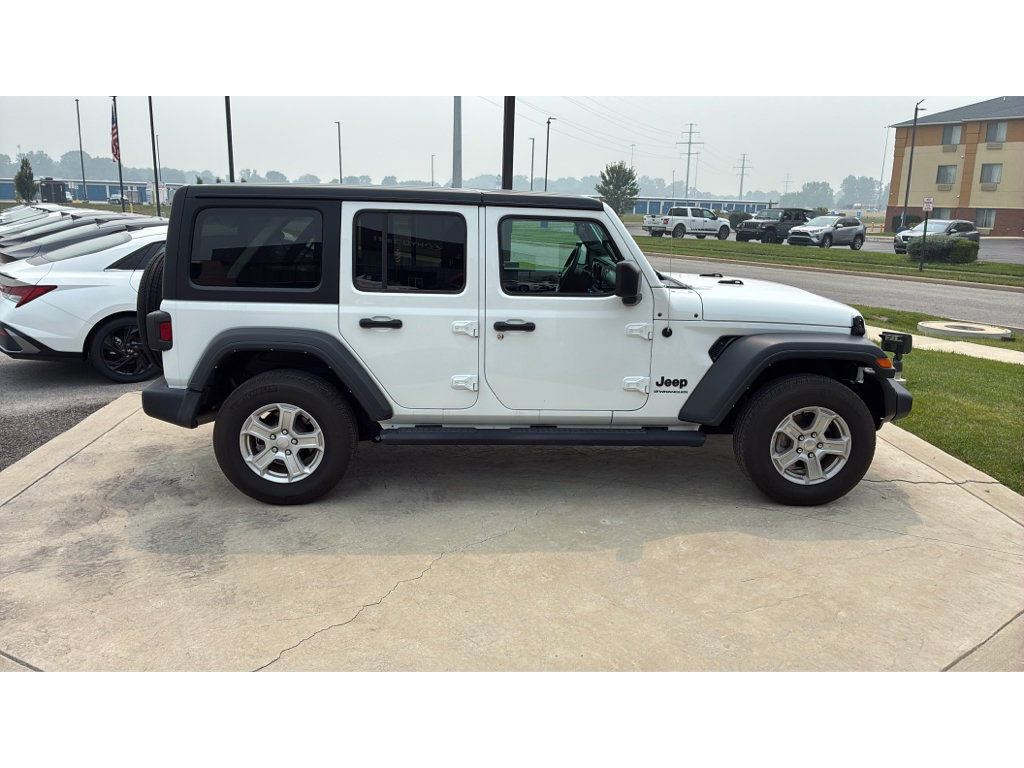Used 2023 Jeep Wrangler Unlimited Sport AWD/4WD image 6