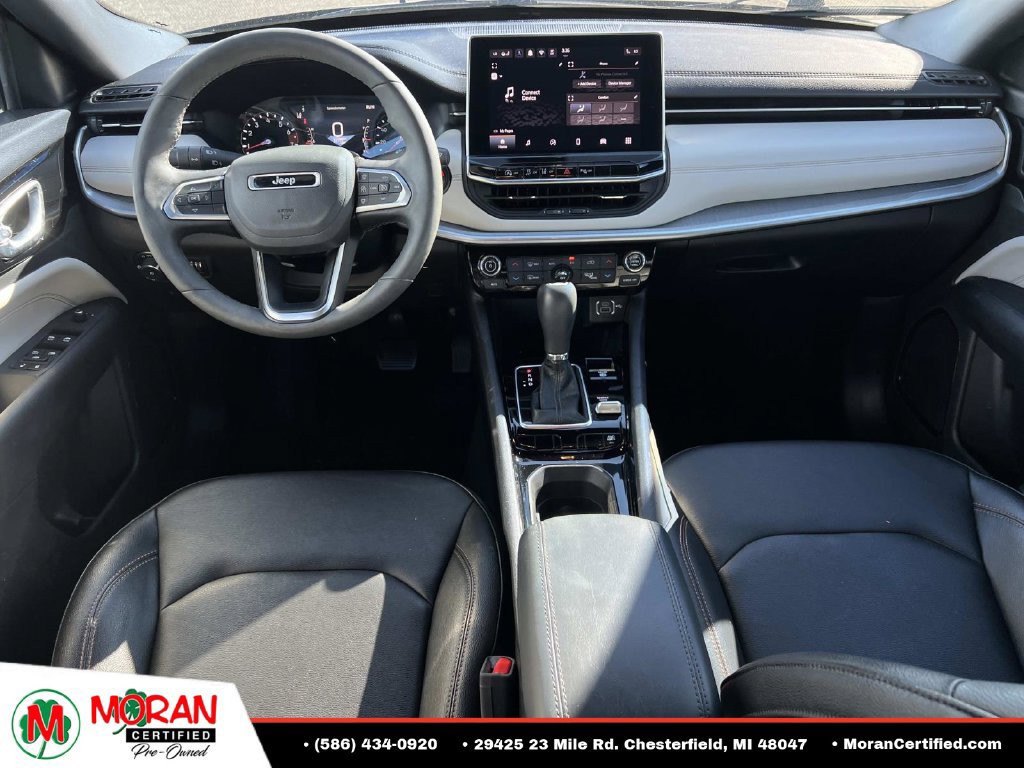 Used 2024 Jeep Compass Limited AWD/4WD image 13