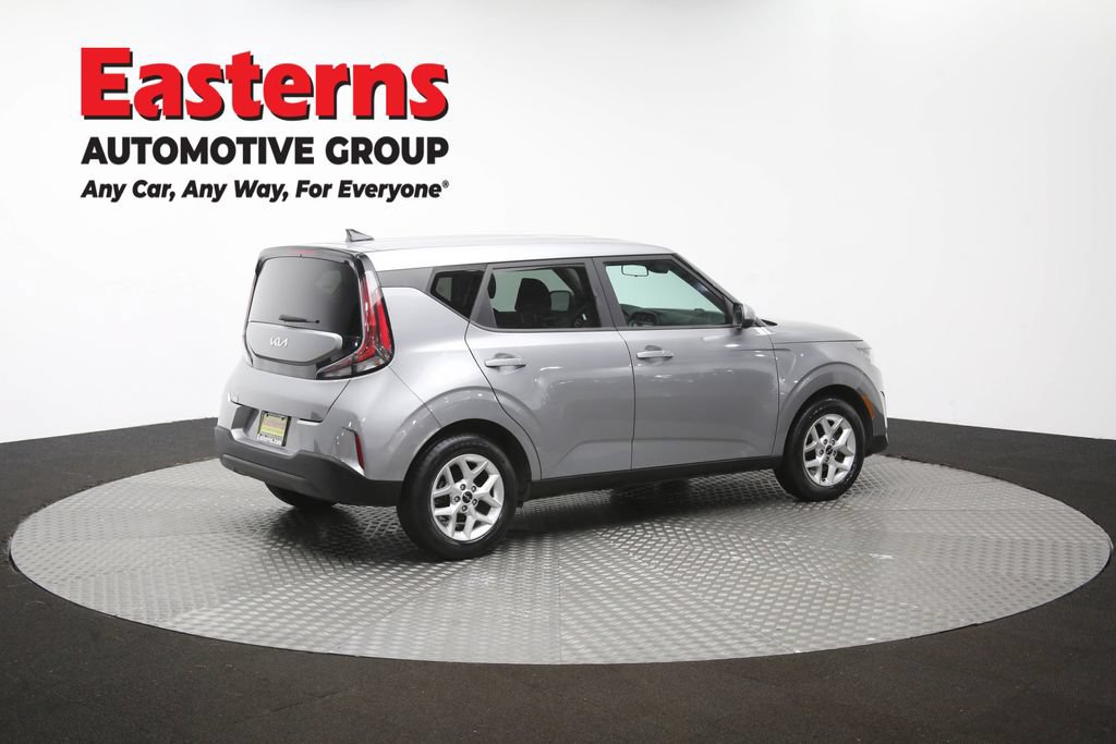 Used 2023 Kia Soul LX w/ Option Group 015 FWD image 42