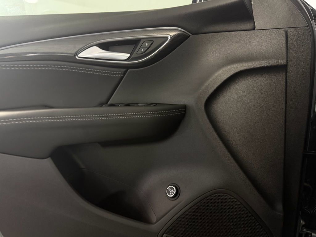 Used 2023 Buick Envision Preferred w/ Sport Touring Package image 25