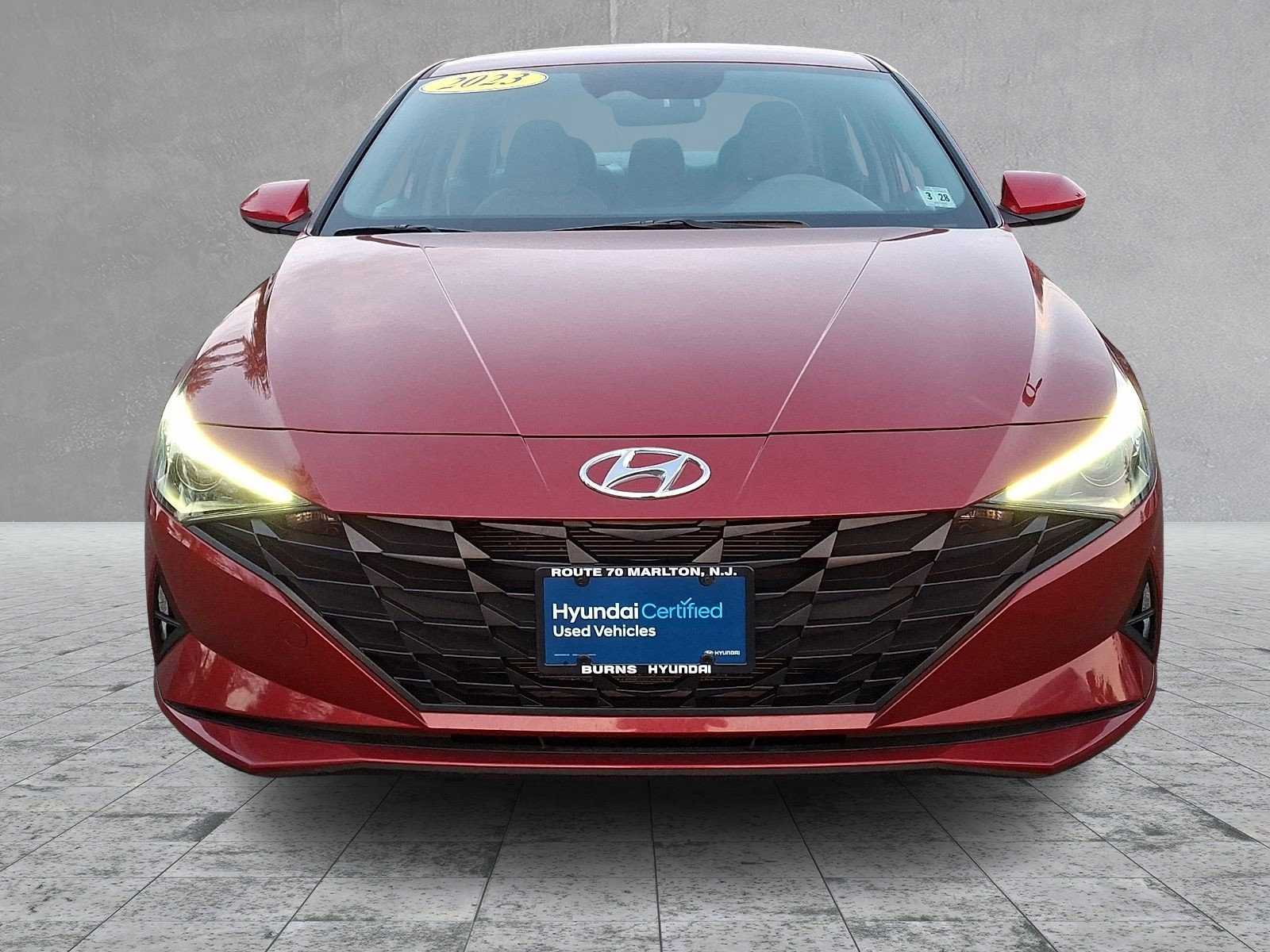 Certified 2023 Hyundai Elantra SEL w/ Preferred Accessory Package image 3