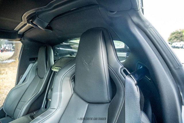 Used 2025 Chevrolet Corvette Stingray Preferred Cpe w/ Z51 Performance Package RWD image 26