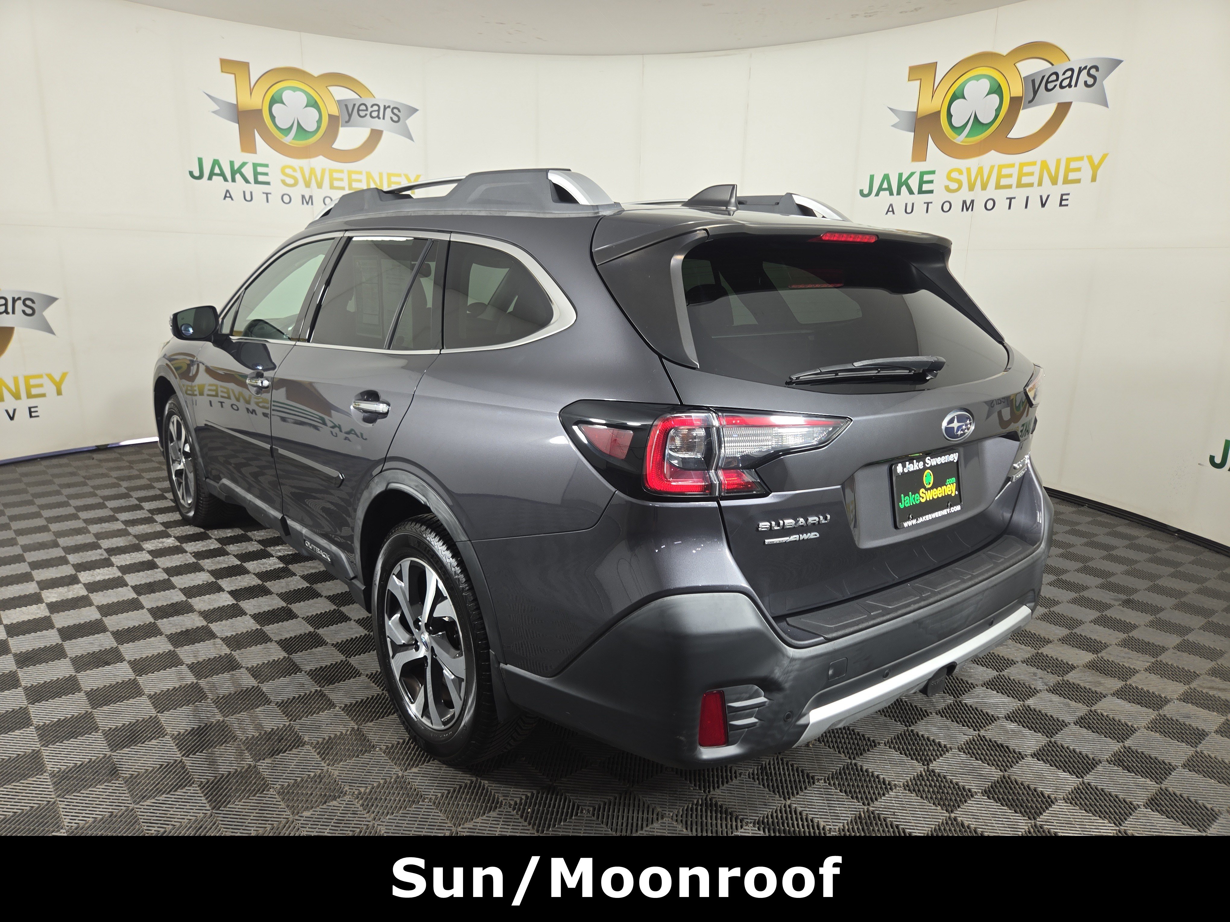 Used 2020 Subaru Outback Touring XT AWD/4WD image 6