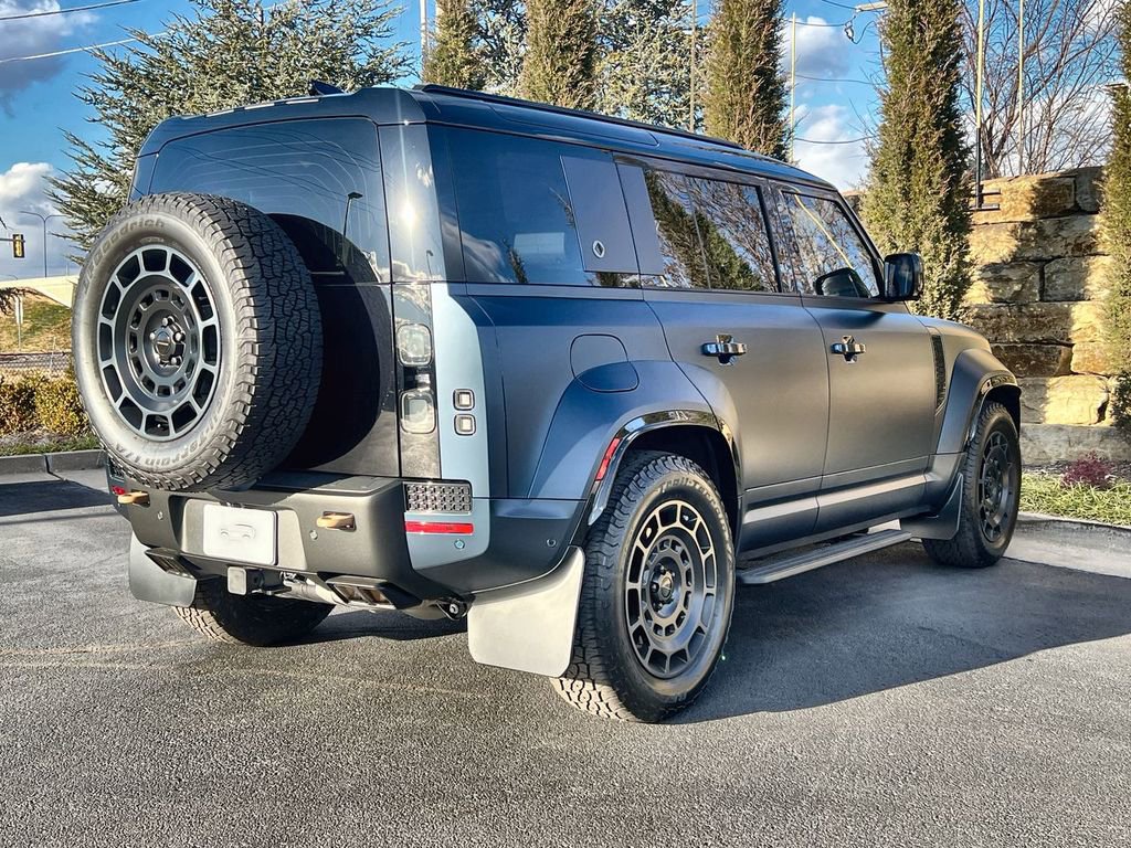 New 2026 Land Rover Defender 110 image 5