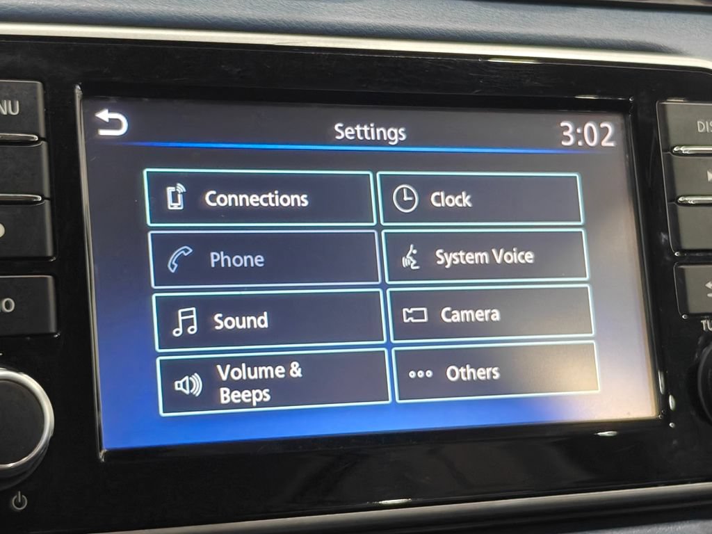 Used 2024 Nissan Versa SV FWD image 28