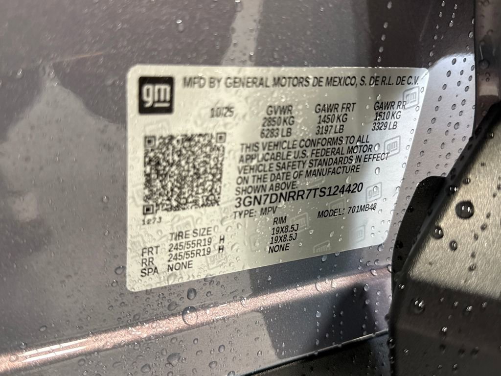 New 2026 Chevrolet Equinox EV LT AWD/4WD image 22