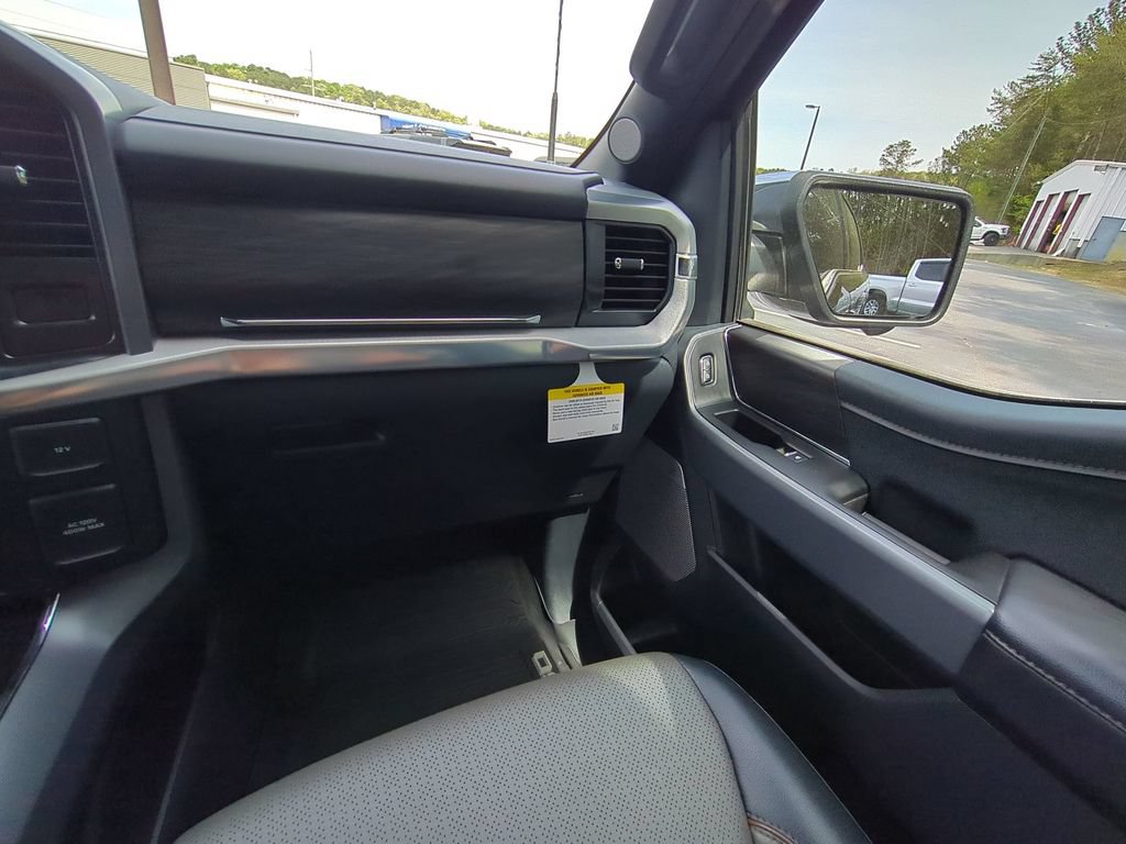 Used 2025 Ford F150 Lariat w/ Equipment Group 501A Mid AWD/4WD image 22