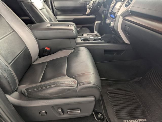 Used 2018 Toyota Tundra Limited w/ Limited Premium Package image 31