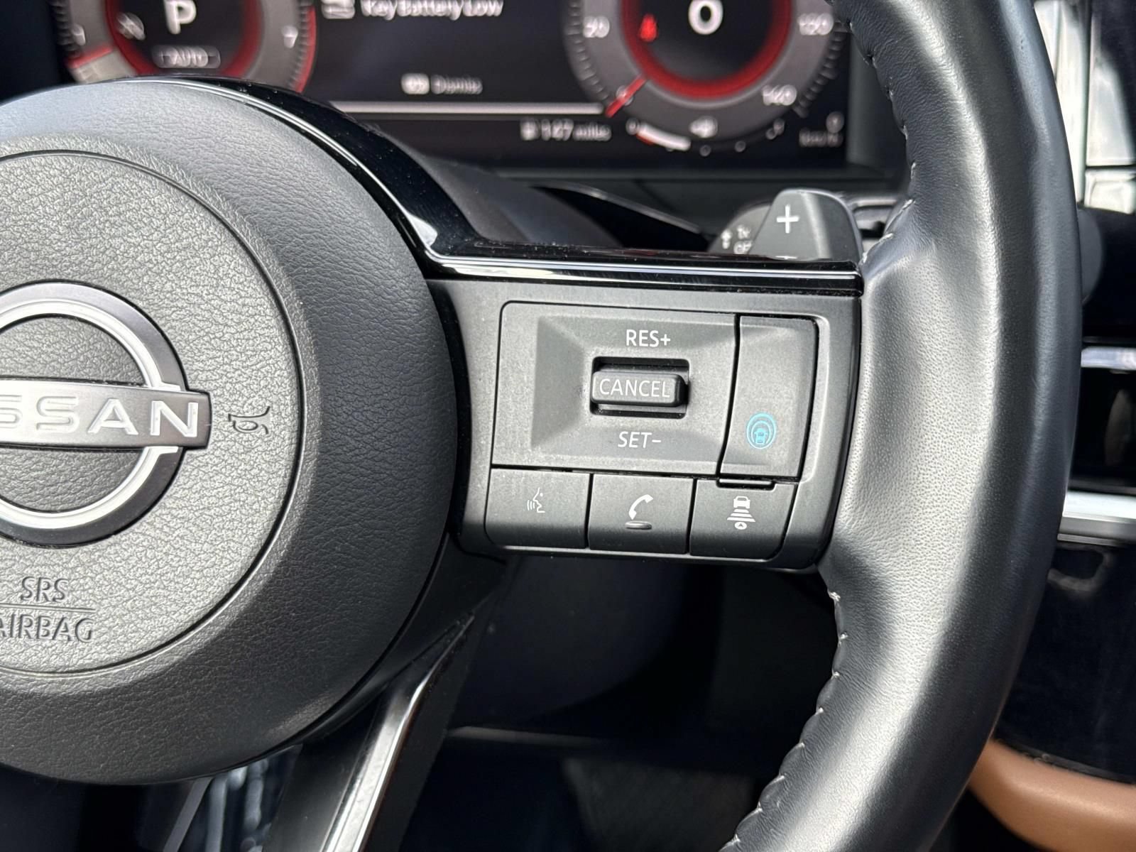 Used 2023 Nissan Pathfinder Platinum AWD/4WD image 14