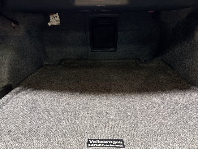 Used 2018 Volkswagen Passat 2.0T SEL Premium image 29