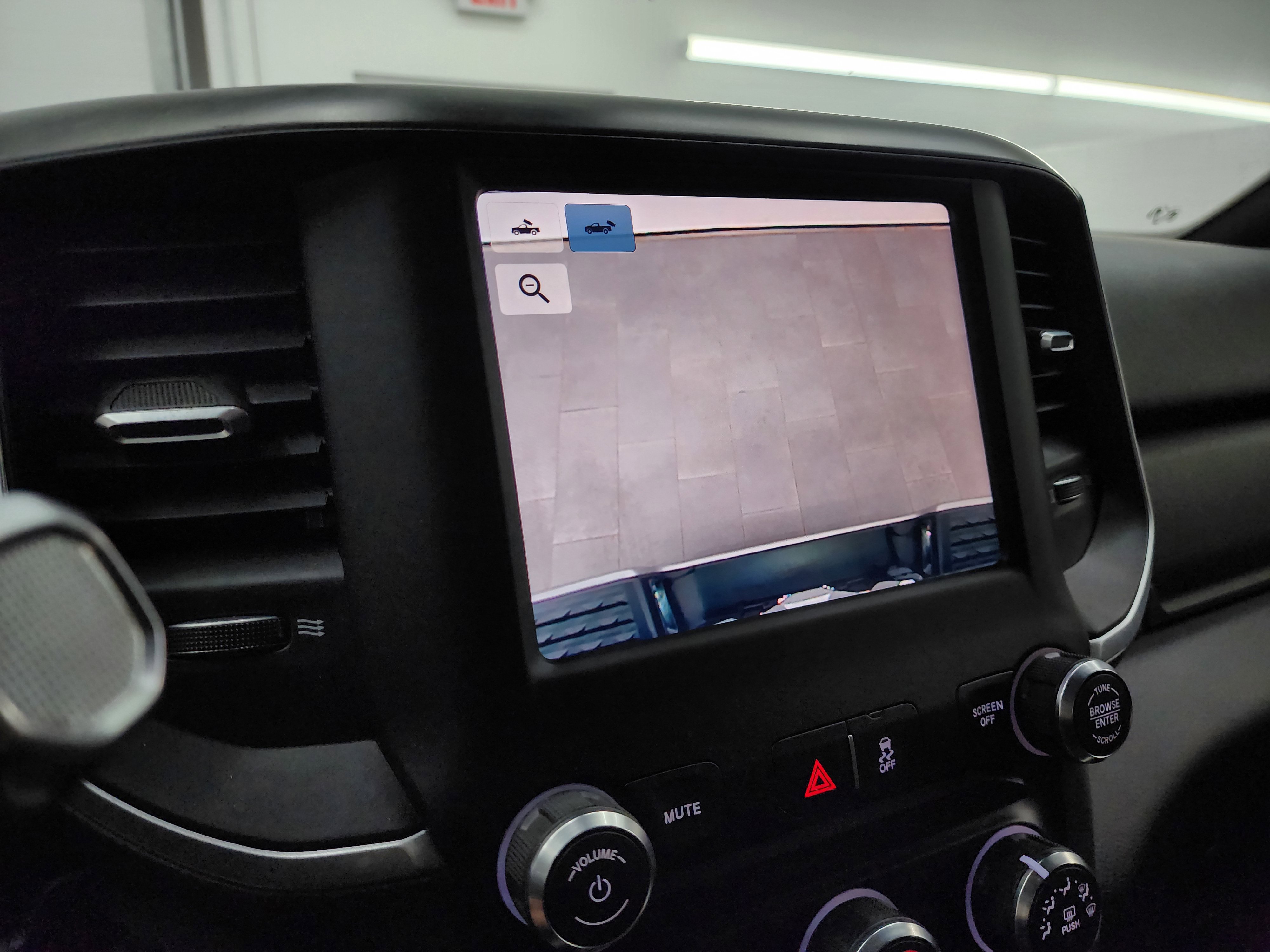 Used 2022 RAM 3500 Big Horn w/ Level A Equipment Group image 18