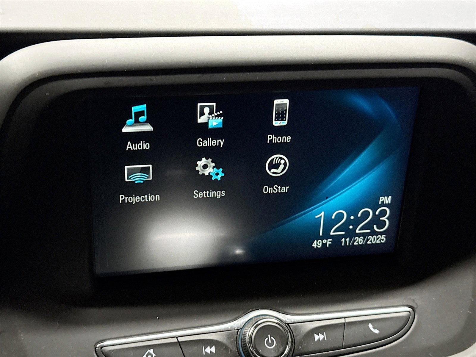 Used 2017 Chevrolet Camaro LT image 14