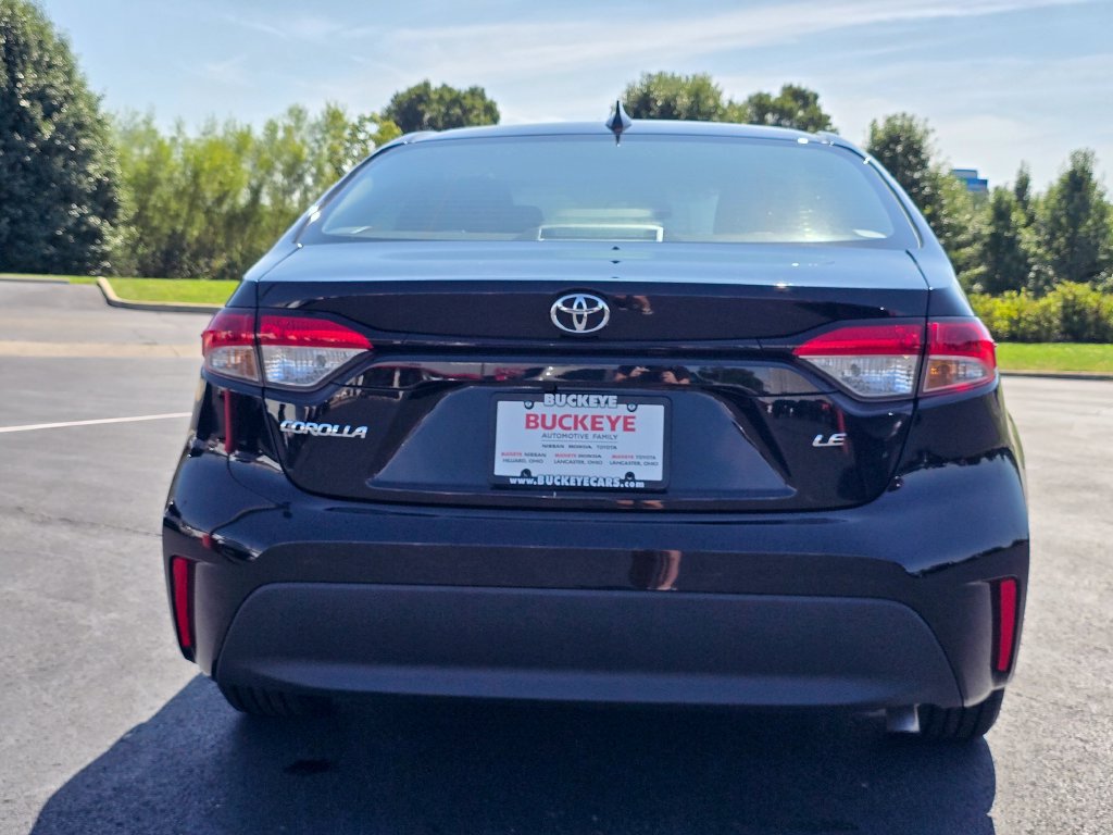Used 2025 Toyota Corolla LE FWD image 7