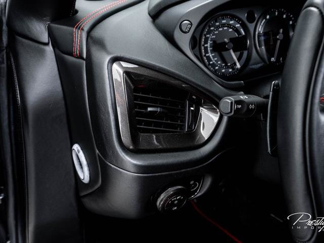 Used 2018 Aston Martin Vanquish Zagato RWD image 39