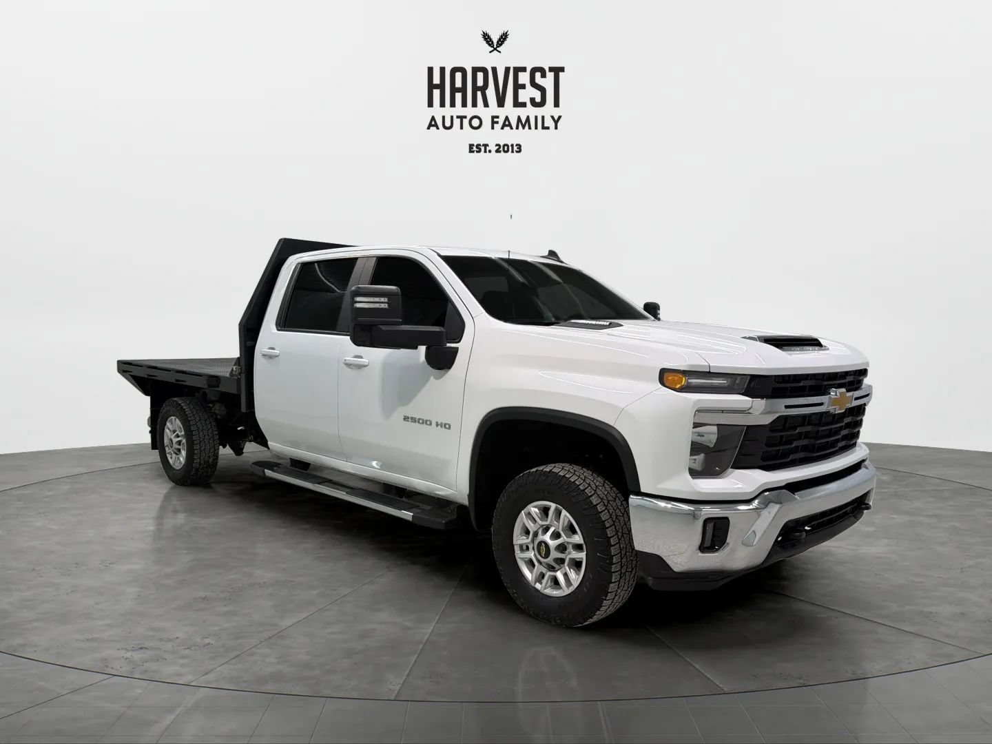 Used 2024 Chevrolet Silverado 2500 LT w/ Convenience Package AWD/4WD image 10