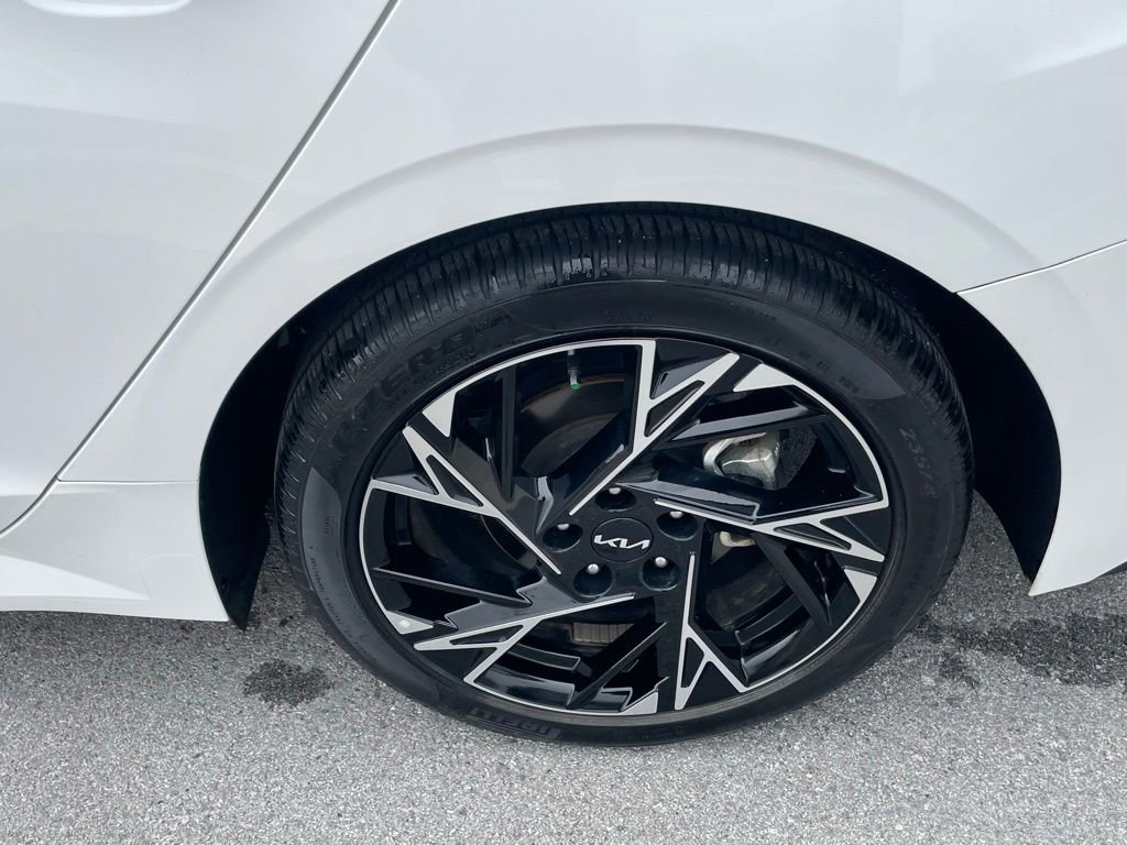 Certified 2025 Kia K5 GT-Line image 34