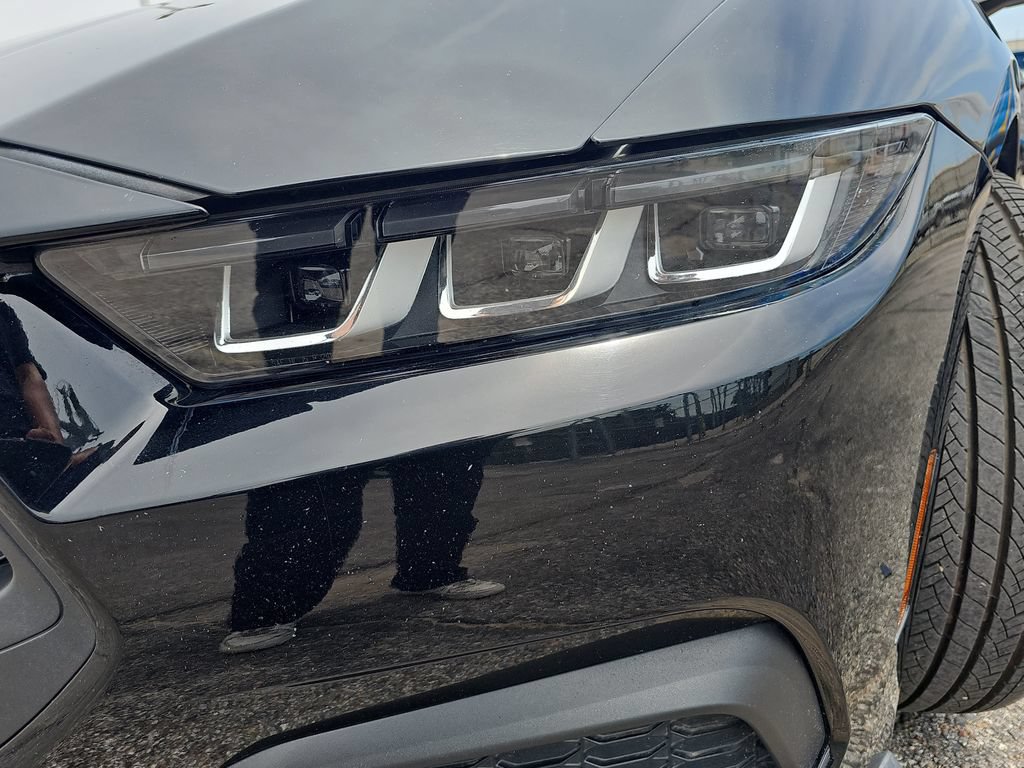 Used 2024 Ford Mustang Premium RWD image 30