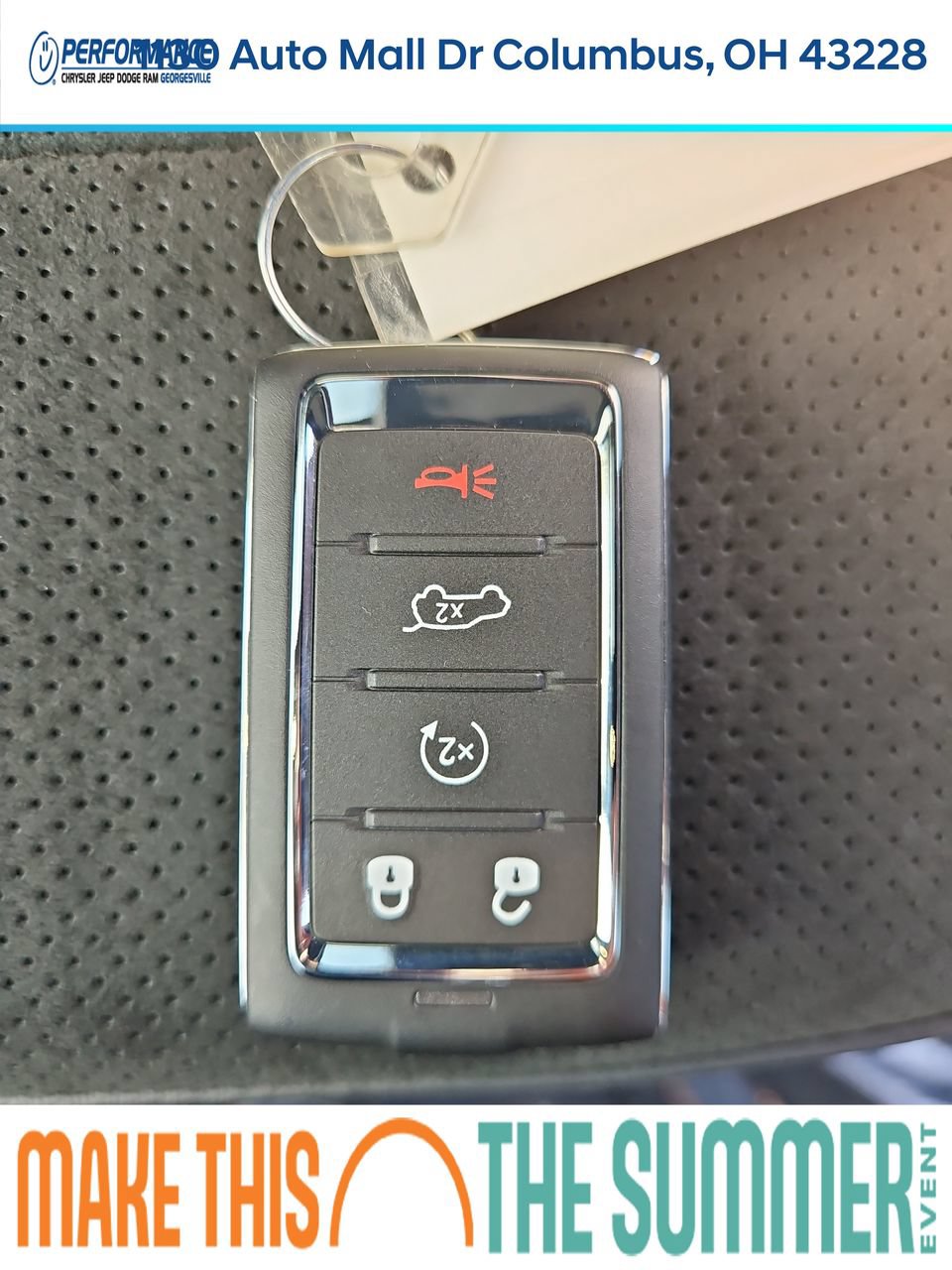 New 2026 Jeep Grand Cherokee Altitude AWD/4WD image 32
