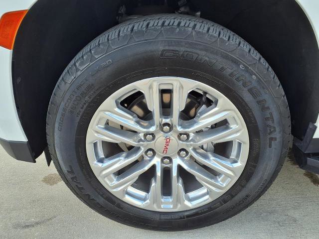 Used 2024 GMC Yukon SLE w/ Gmc Pro Safety Plus Package RWD image 21