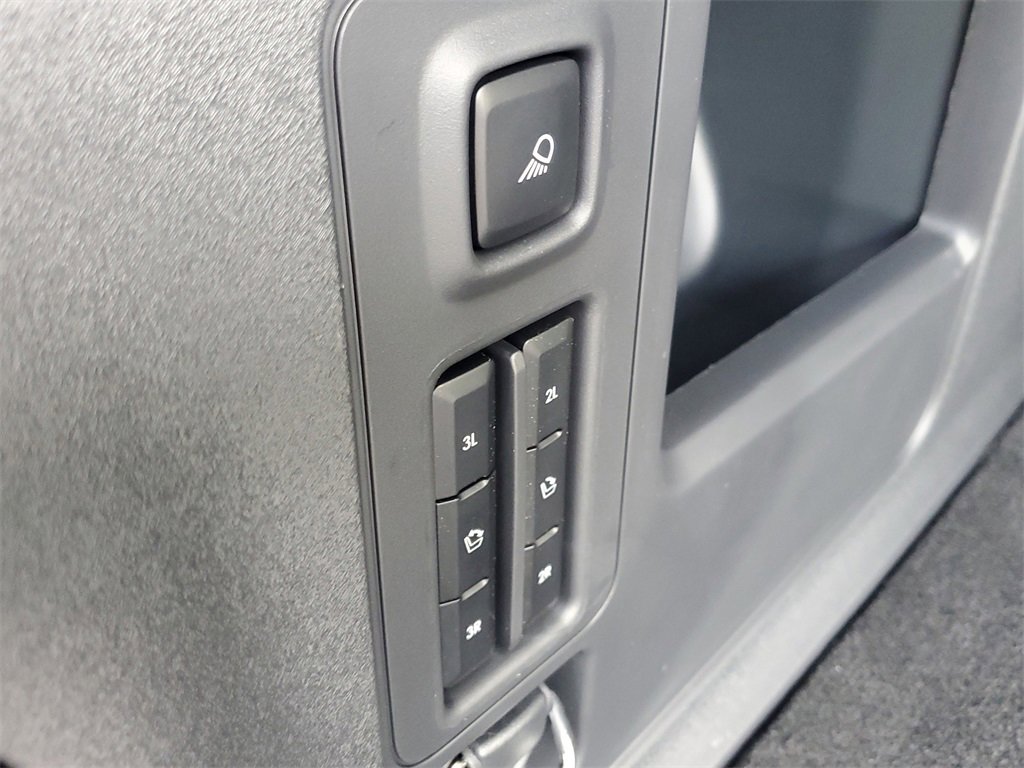 New 2025 Lincoln Navigator L Reserve w/ Jet Appearance Package image 8