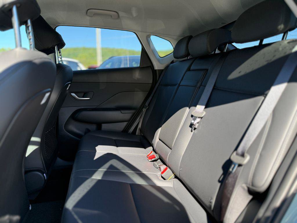 New 2026 Hyundai Kona SEL Premium image 6