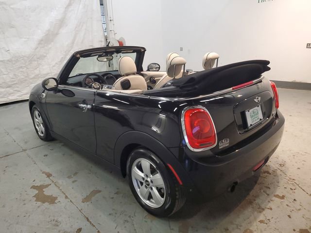 Used 2017 MINI Cooper Convertible image 5