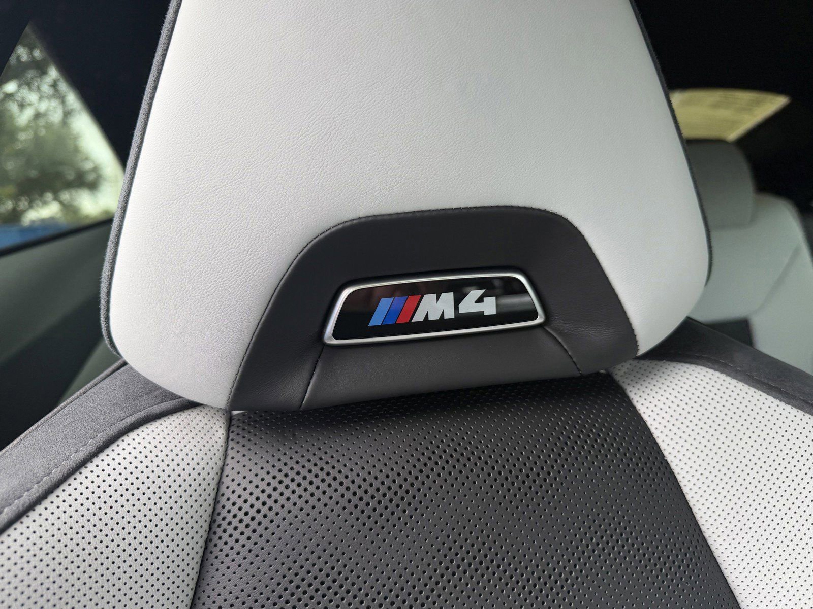Used 2022 BMW M4 xDrive Competition w/ Executive Package AWD/4WD image 20